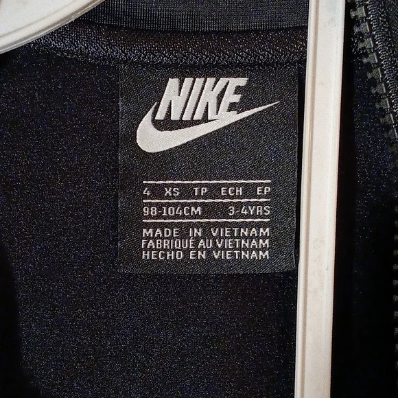 Kids Nike Tracksuit Set – Black Zip-Up Jacket & Joggers - Picture 4 of 11